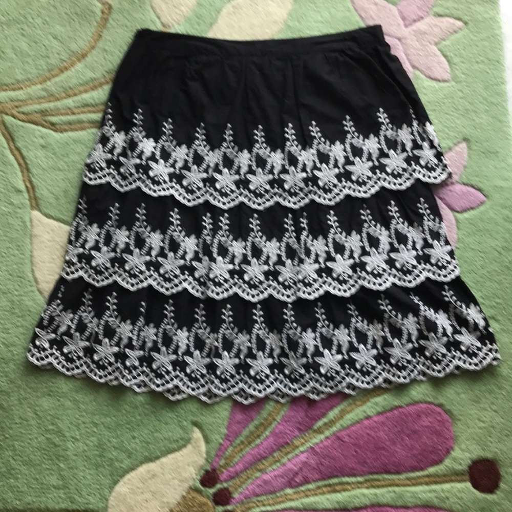 Ruffle tiered embroidered skirt